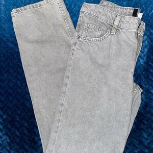 H&M Light Gray Straight Women’s Jeans ☑️
